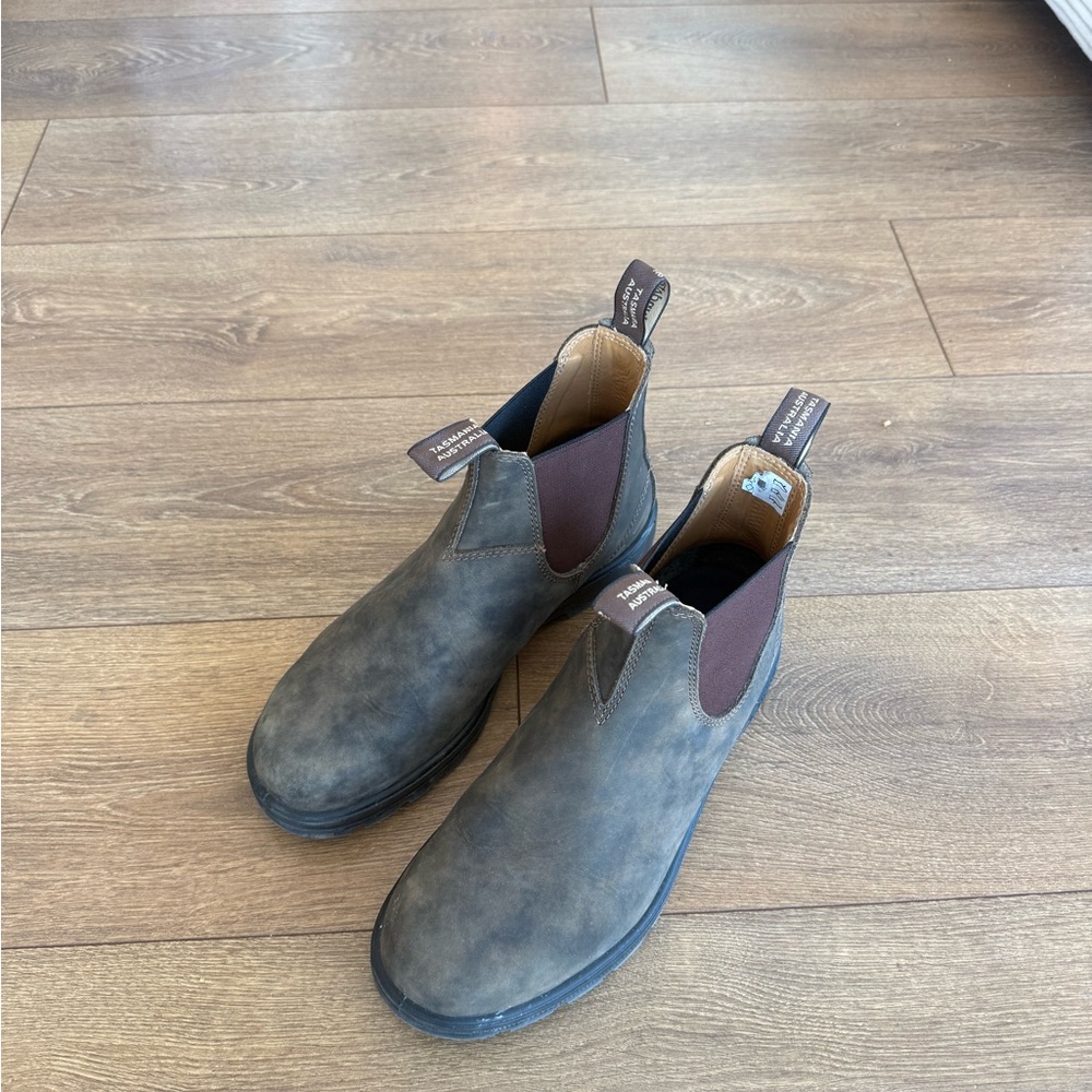 Blundstone Men's Distressed Gray Chelsea Boots